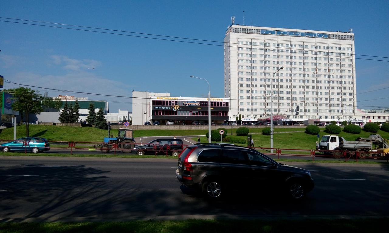 Apartment On Pritytskogo Street Minsk Exterior foto